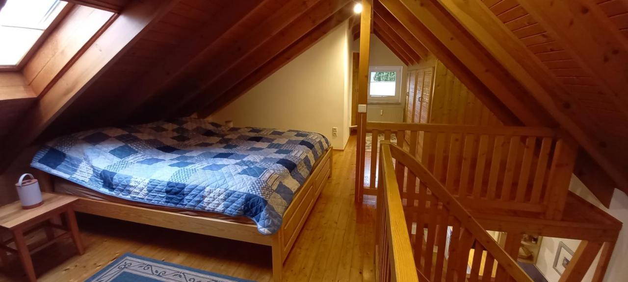 Ferienhaus "Am Schleifenbach" Saalfeld Saale エクステリア 写真